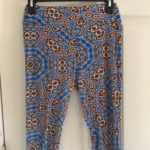 Patterned Lularoe leggings